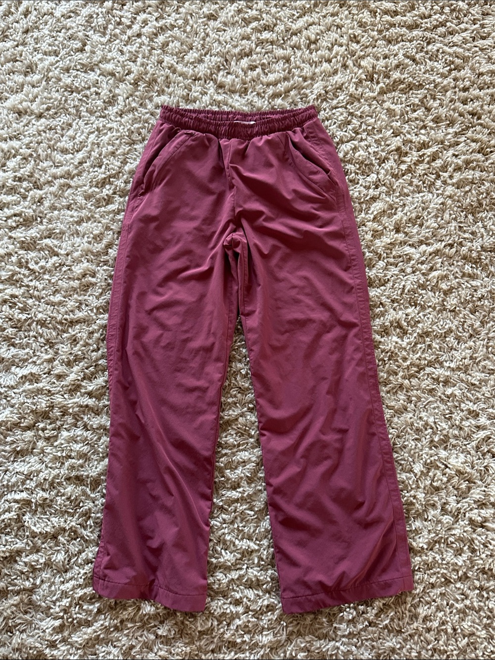 Athleta Kids Wide-Leg Sweatpants in Burgundy Red